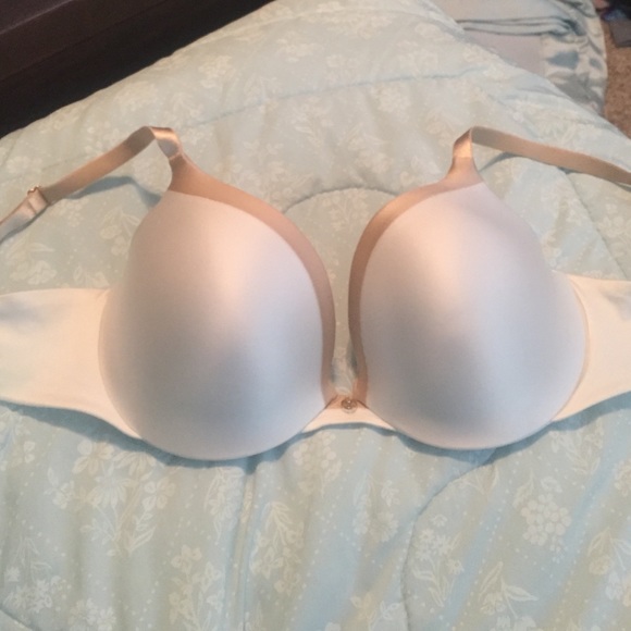 JLo bra