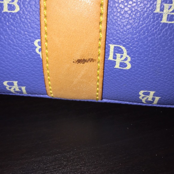 Dooney & Bourke Bags - Dooney & Bourke satchel Dooney & Bourke Bags - Dooney & Bourke satchel