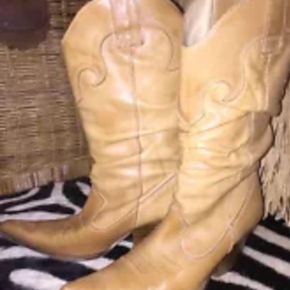 SOLD Aldo Cowboy Western Boots Tan Leather Sz. 37