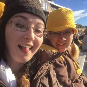 Meet your Posher, Nicole