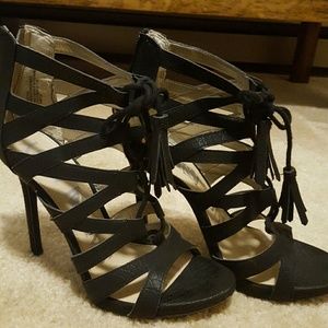Black Sam & Libby Cage Sandals