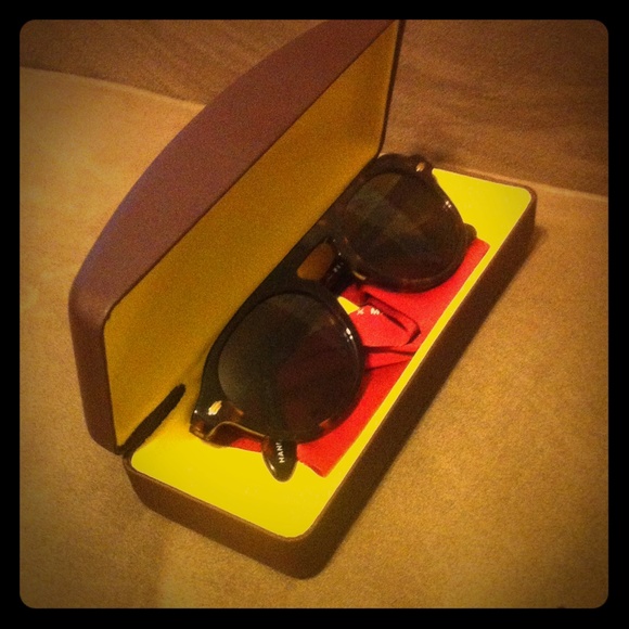 Sunglasses -Brown Mark McNairy