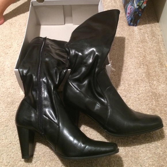 heeled patent boots