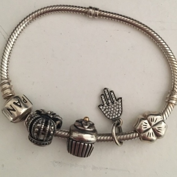 Hamsa pandora charm