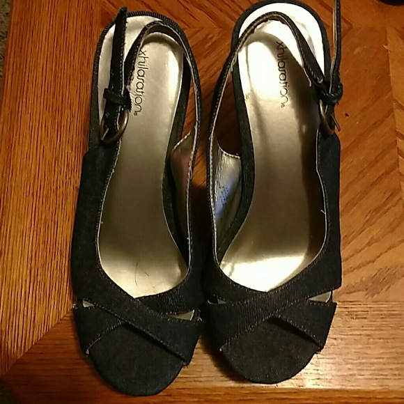 Xhilaration heels