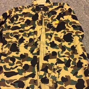 Mens size large flannel type shirt