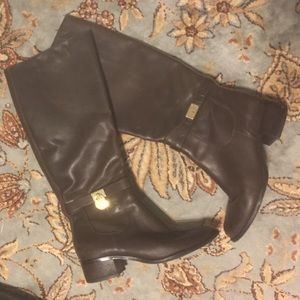 Michael Kohrs dark brown leather riding boots.