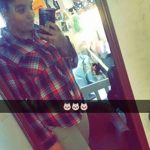 Meet your Posher, Alexsis