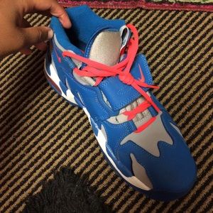 Nike shoes