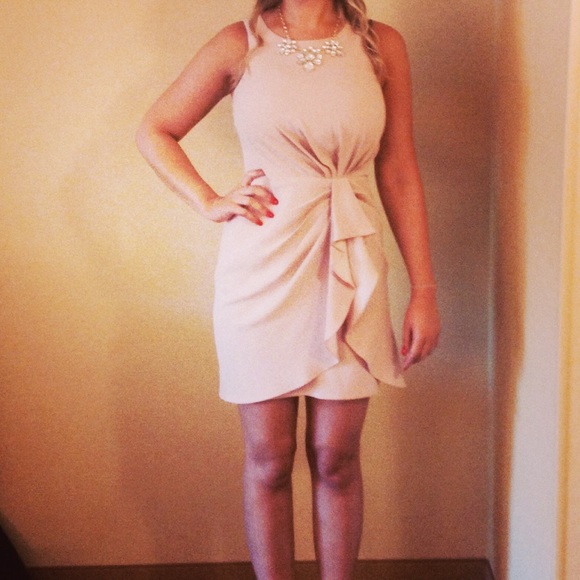Light pink Bebe dress