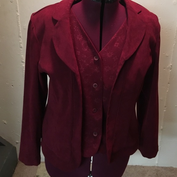 Sag Harbor 3 piece suit