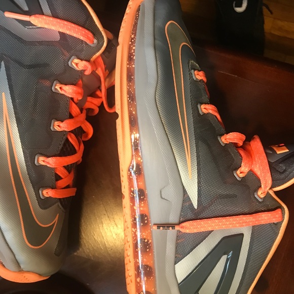 Nike Lebron - Picture 3 of 3