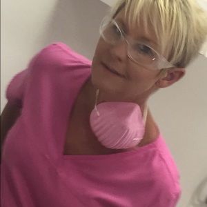 Meet your Posher, Gena