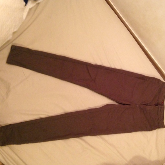 HIGH WAISTED SKINNY JEANS!! - Picture 1 of 2