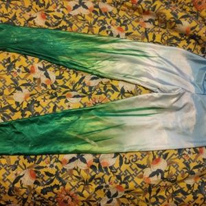 L Blackmilk Grass Leggings