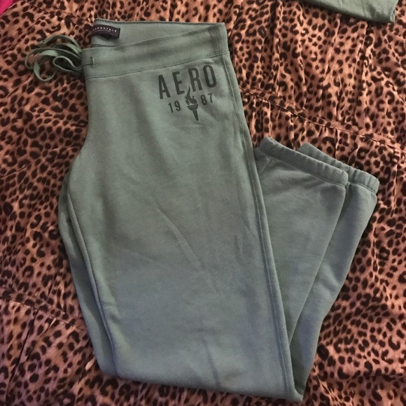 Aeropostale set - Picture 3 of 4