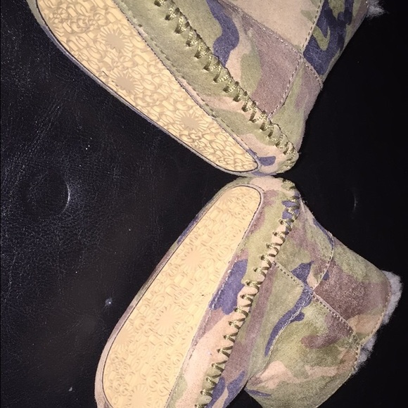 army fatigue uggs