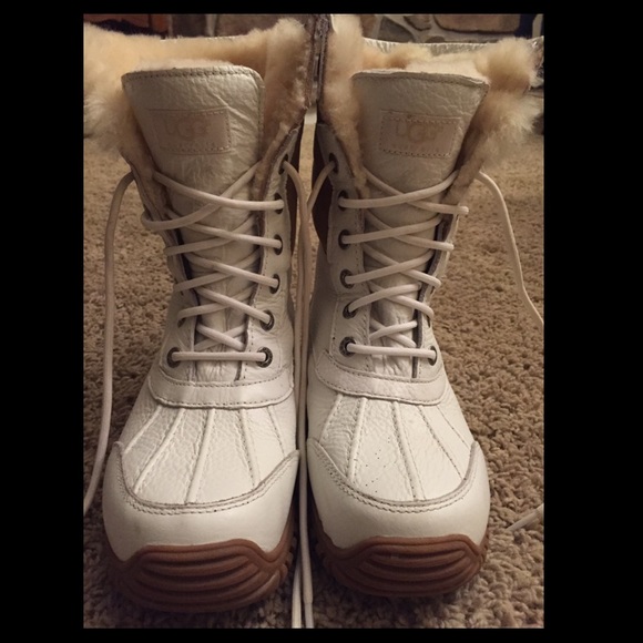 UGG Snow Boots size 6.5