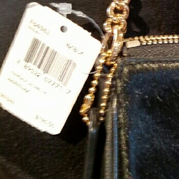 Coach Clutch Black Fur Wristlet Gold Chain HP! - Picture 4 of 4
