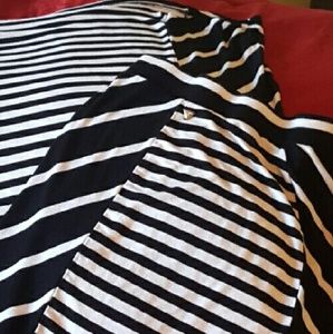 Super soft maxi skirt. Worn once!