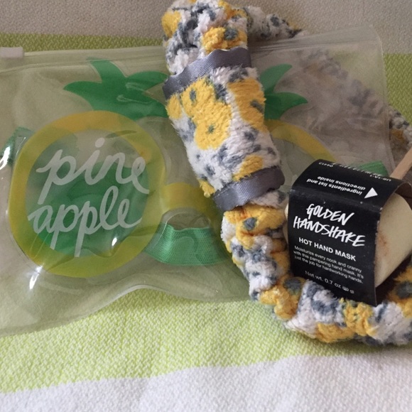 BATH PAMPER BUNDLE