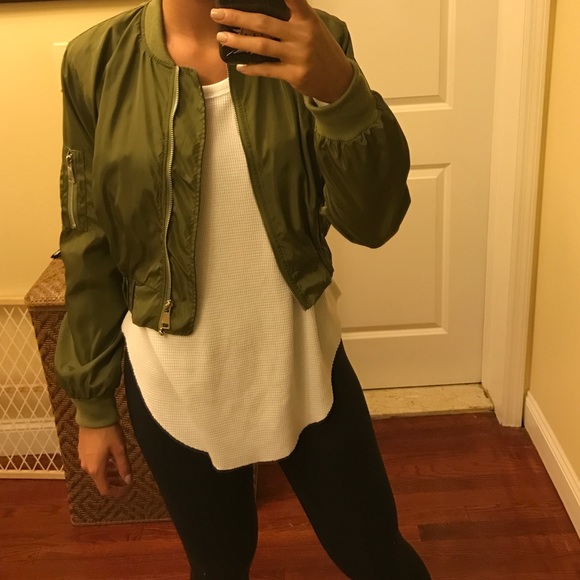 BOMBER JACKET - Picture 1 of 1