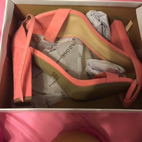 Blush pink, ankle strap chunky heel - Picture 2 of 4