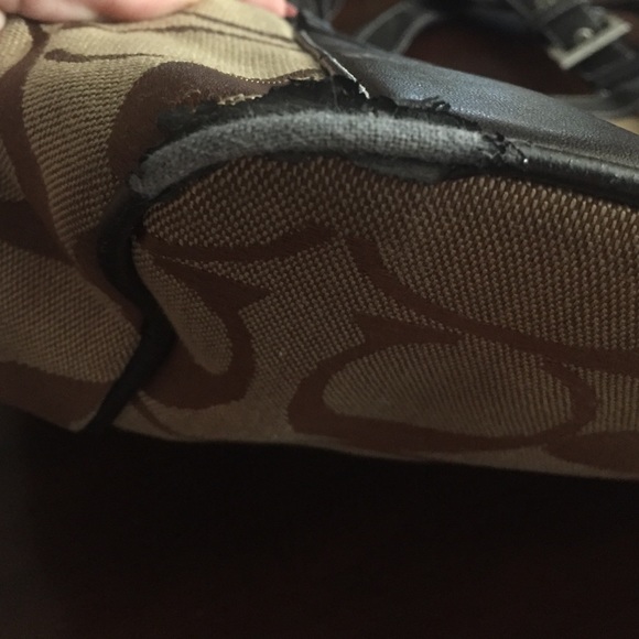 Coach purse - Picture 4 of 4