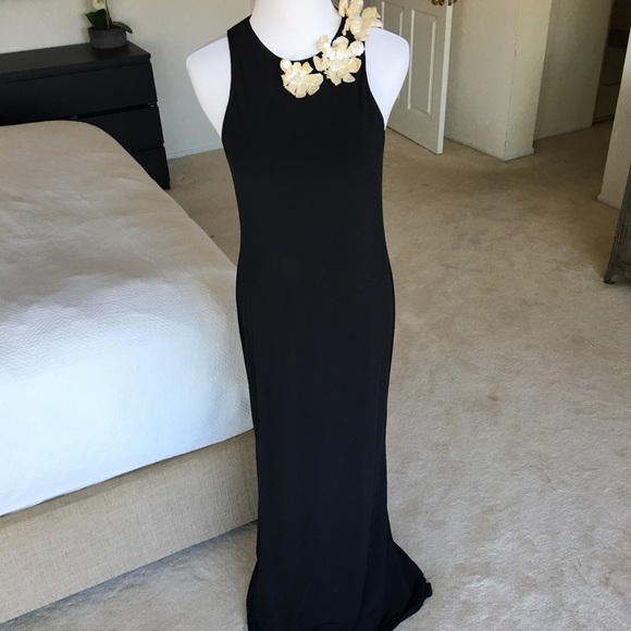 Vera Wang "Lavender Label" Black Formal Dress