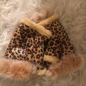 Ugg Fingerless Gloves