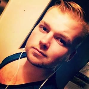 Meet your Posher, Andrew