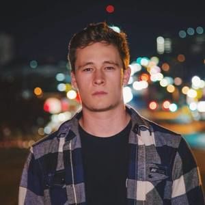 Meet your Posher, Max