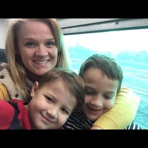 Meet your Posher, Jennifer