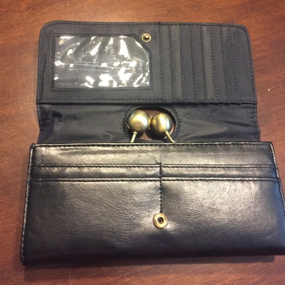Women's wallet - Picture 2 of 3