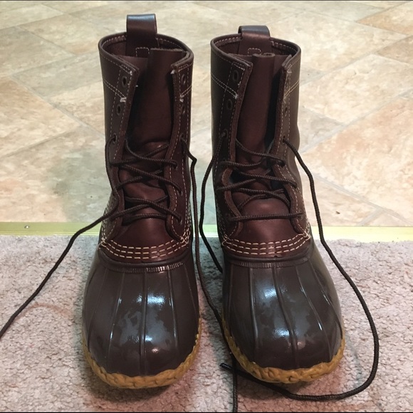 dark brown duck boots