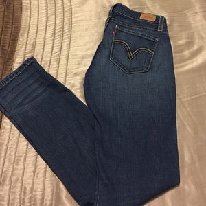 Levi jeans