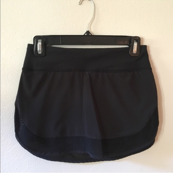 Lululemon hotty hot skirt! Worn once!