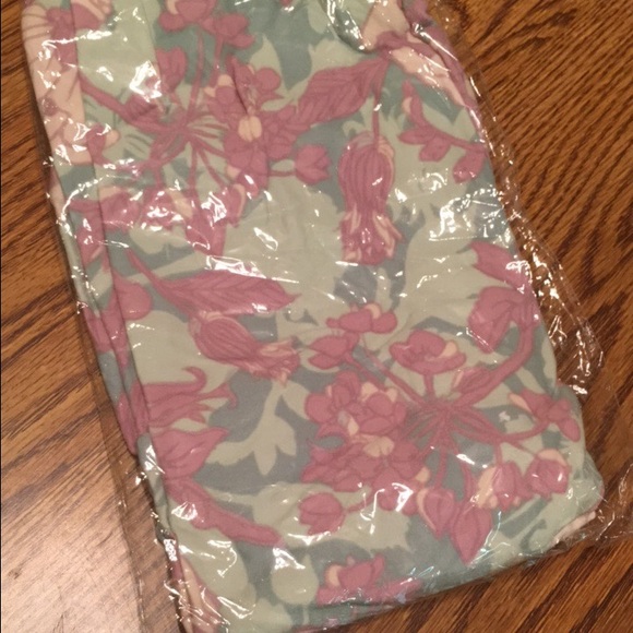 Lularoe One Size Leggings