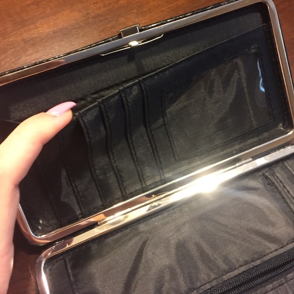 Black wallet - Picture 4 of 4