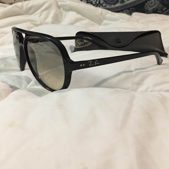 Rayban Polarized Aviators - Picture 2 of 4