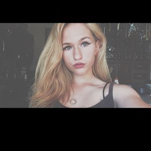 Meet your Posher, Madison