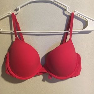 PINK Wear Everywhere Demi Bra 34C