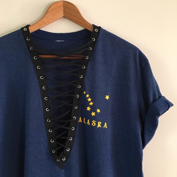 LF Tops - ’80s / Oversized Alaska Tee
