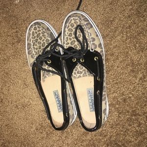 Leopard print Sperry top sider