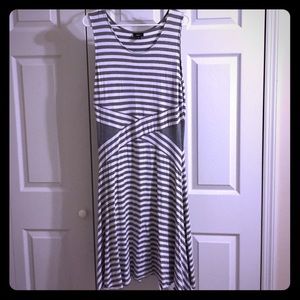 Mossimo Gray and White Flattering Summer Dress XL