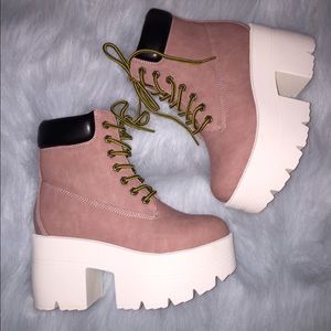 Chunky heel pink boots