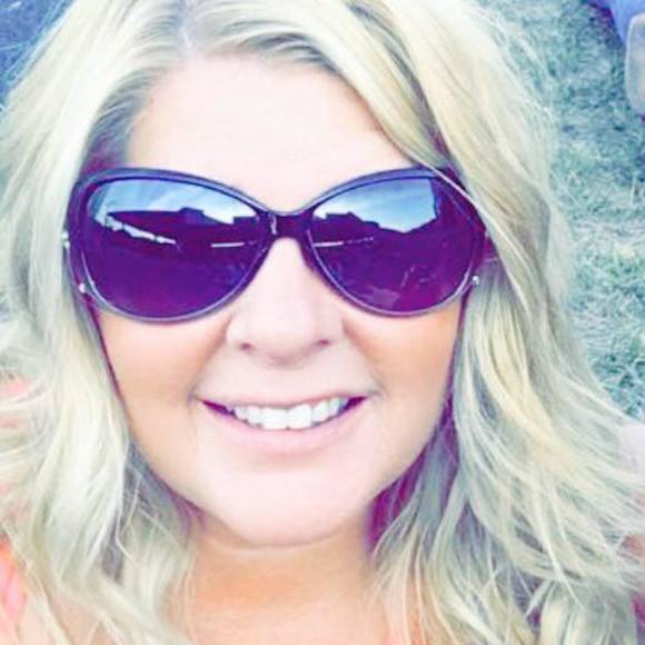 Meet your Posher, Rebecca