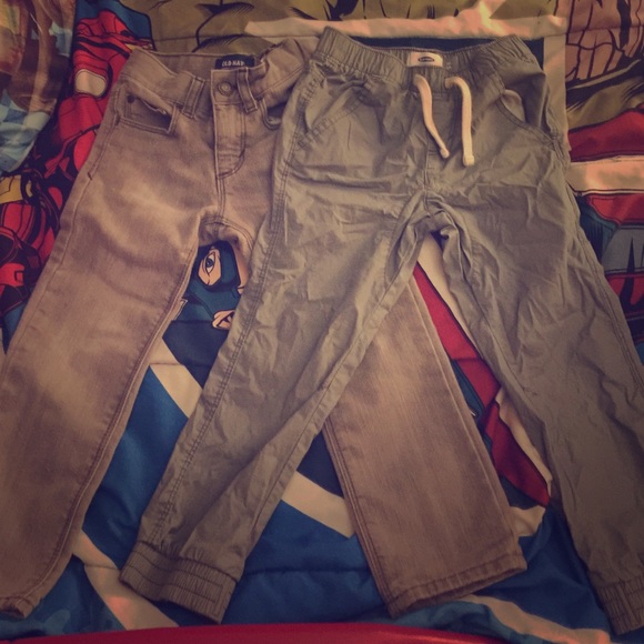 2 pair Old navy pants! Size 4t