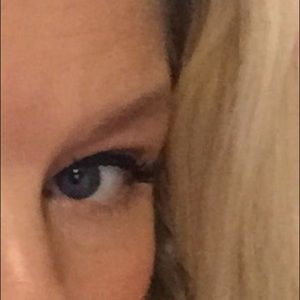 Meet your Posher, Cari