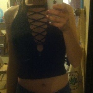 Deep v lace up shirt 💋